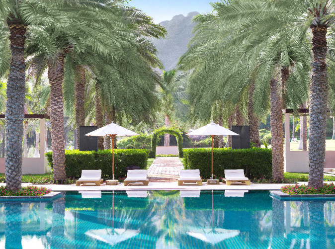 0011_Hotel Al Bustan Palace_ Ritz-Carlton_Oman_Schoene Aussichten Touristik_Landscaping & Pool